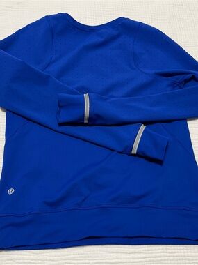 Lululemon cobalt blue long sleeve